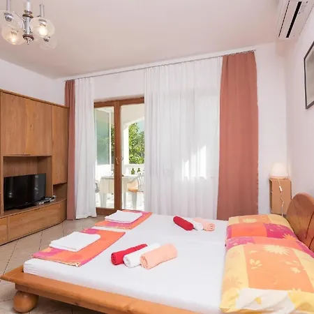 Ferienwohnung Fuer 4 Personen Ca 54 Qm In Stankovic Bei Orebic, Dalmatien Sueddalmatien - B60429 Apartment Orebić