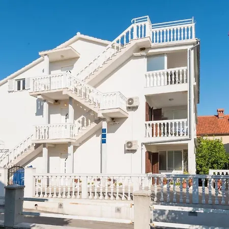 Ferienwohnung Fuer 4 Personen Ca 54 Qm In Stankovic Bei Orebic, Dalmatien Sueddalmatien - B60429